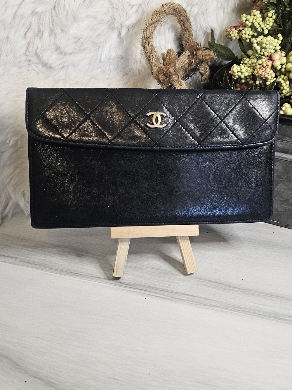 Chanel Quilted Lambskin Leather Clutch/Wallet With COA - Picture 1 of 11